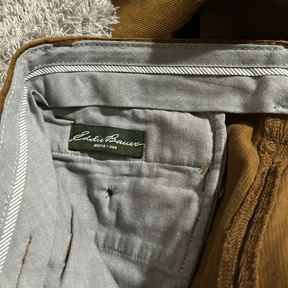 Eddie Bauer brown corduroy size 30/34 NWOT - Picture 5 of 7